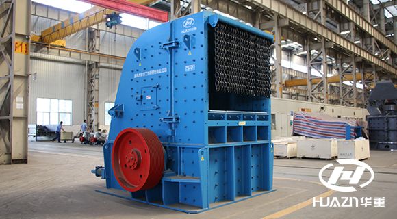 反擊式破碎機圖片