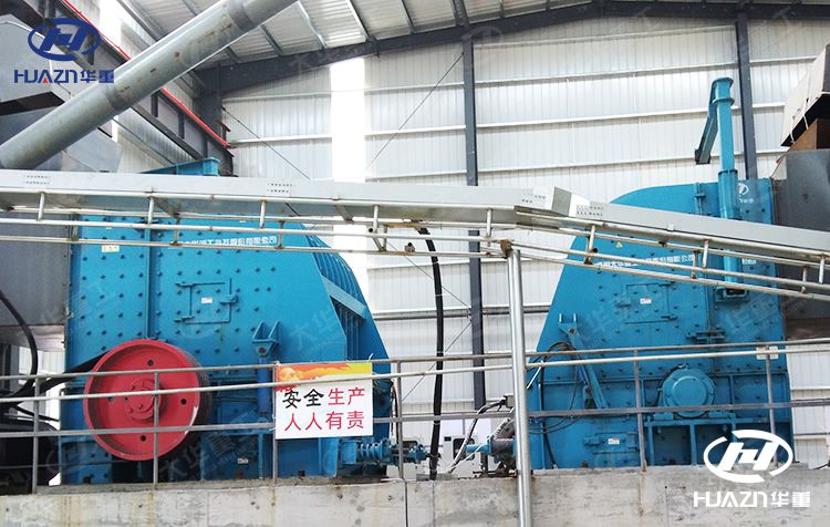 反擊式破碎機(jī)